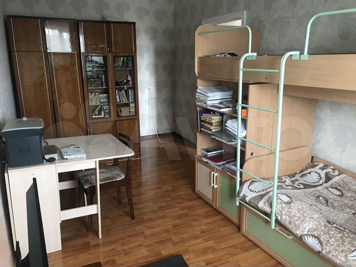 1-к. квартира, 30 м², 4/5 эт.