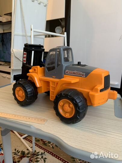 Игрушки пакетом машинки для мальчика