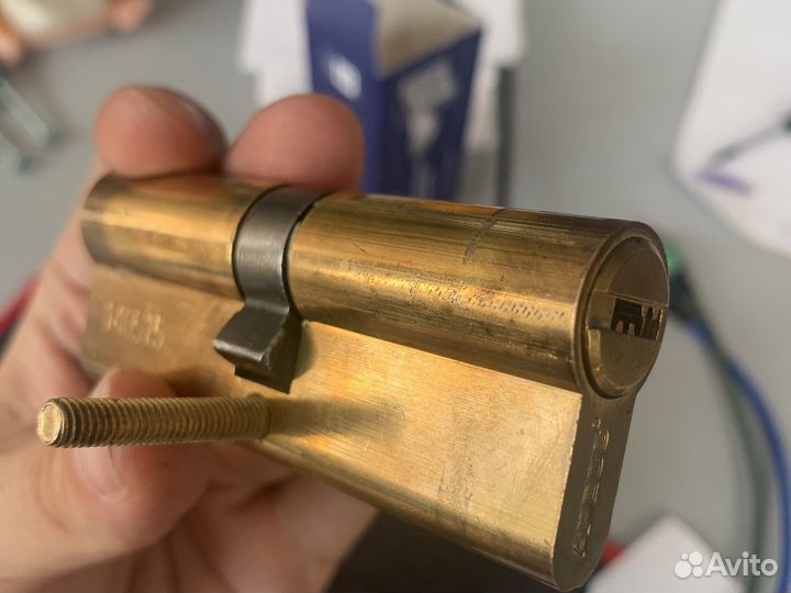 Личинка для замка Apecs