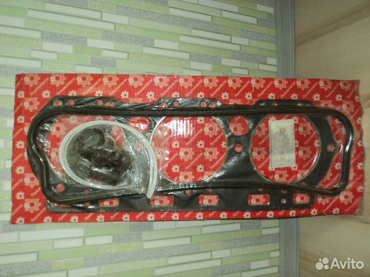 Продам ремкомплект + прокладки ямз 236