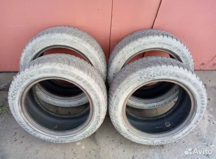 Bridgestone Ice Cruiser 5000 205/55 R16 91T