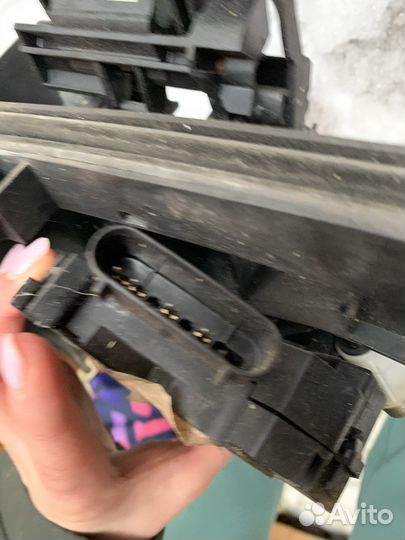 Замок задней левой двери ford focus 3