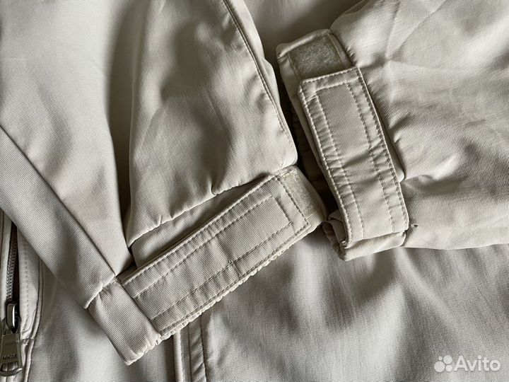 Куртка демисезонная легкая с капюшоном размер XXL