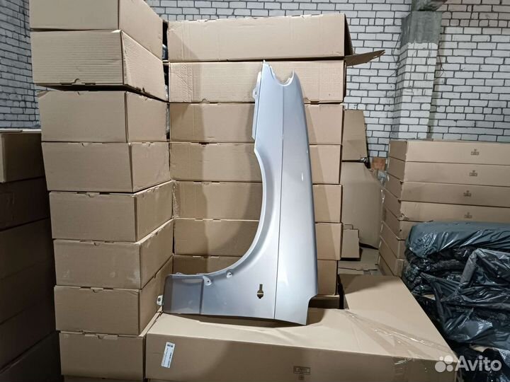 Крыло ваз 2114 2115 левое цвет лунный свет