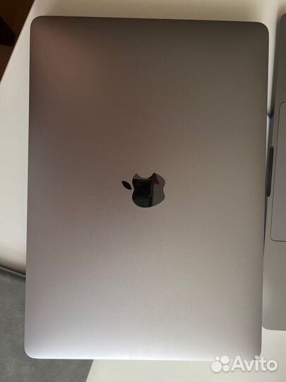 Разбор macbook air 13 a2179