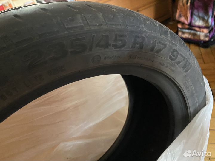 Continental ContiSportContact 2 235/45 R17 97W