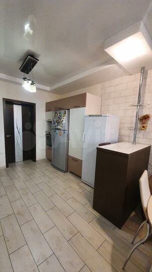 2-к. квартира, 83 м², 12/13 эт.