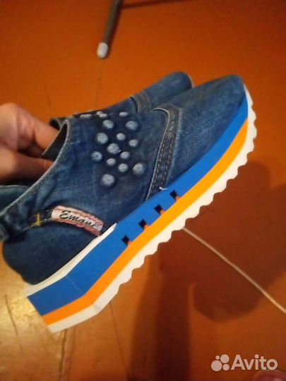 Кроссовки женские 38 размер