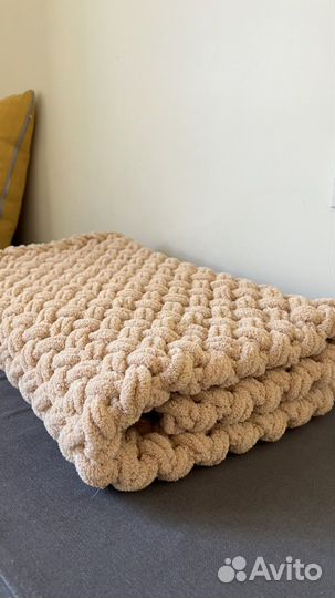 Плед детский вязаный ручная работа