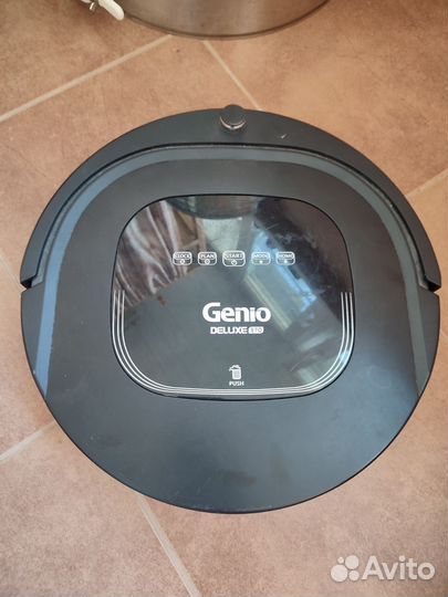 Робот пылесос