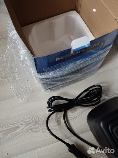 Прожектор (Фароискатель) светодиодный автомобиля