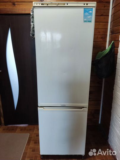 Холодильник stinol