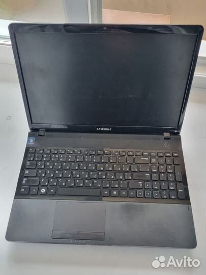 Ноутбук samsung np300e5a