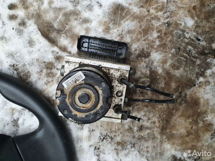 Блок abs citroen c3 Picasso