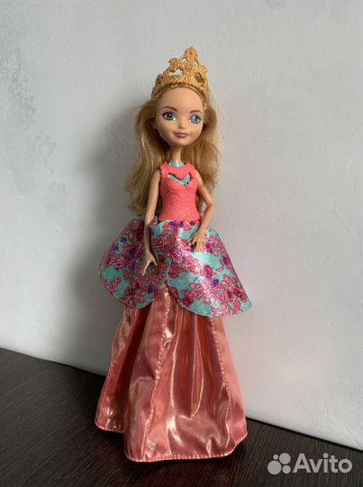 Кукла “Ever after high“ Эшлин Элла