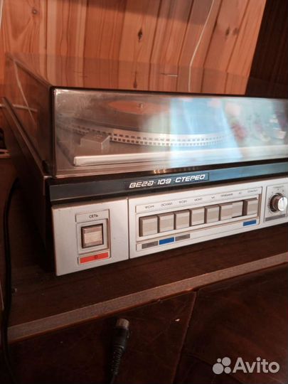 Проигрыватель винила вега 109 с колонками