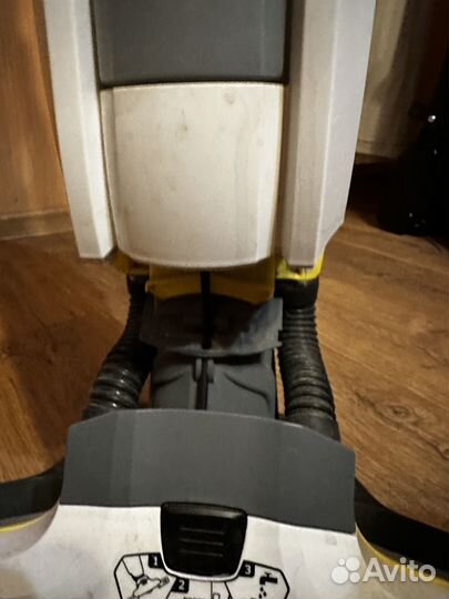 Электрическая швабра karcher