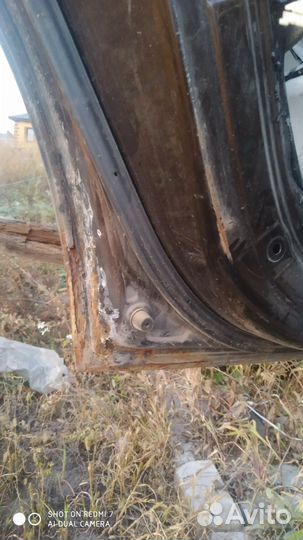 Двери и багажник на джили эмгранд х7. 4 двери