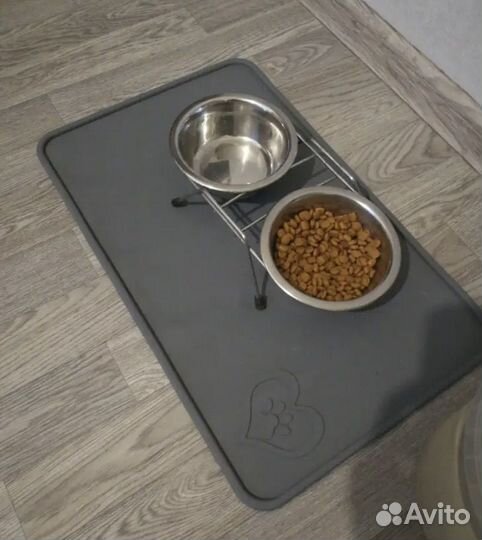 Тарелки для животных