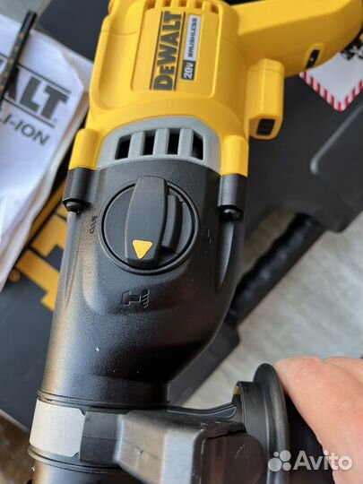 Перфоратор Dewalt DCH263 с кейсом