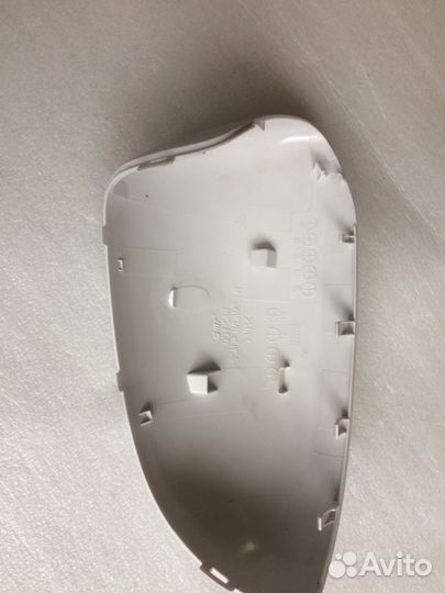 Накладка левого зеркала Kia Rio 2011-2017