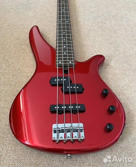 Бас-гитара Yamaha RBX170