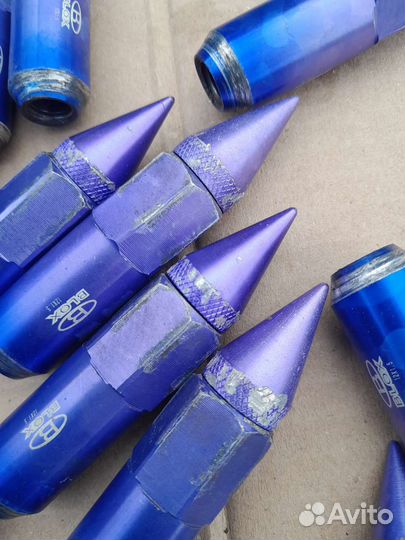 Гайки колесные blox пики