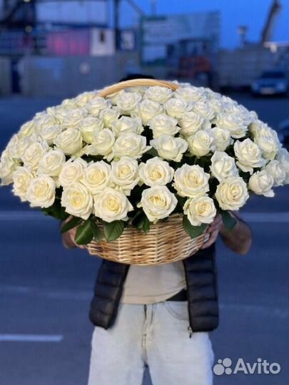 Цветы розы и букеты с доставкой Крымск