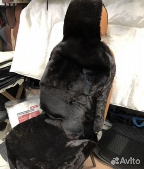 Чехлы на автомобильные сидения