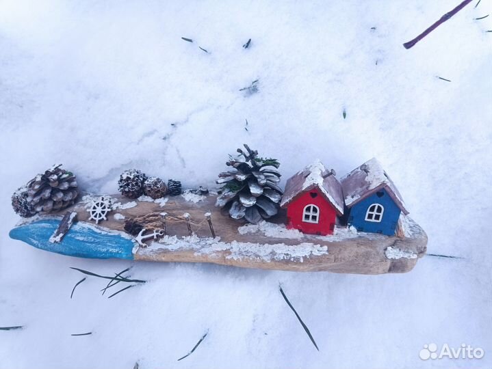 Большой остров снежный новогодний подарок дрифтвуд