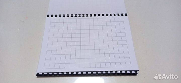 Разлинованный тетради для Светланы