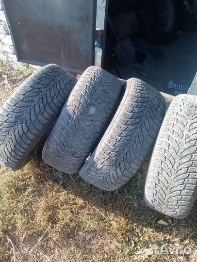 Nokian Tyres Hakkapeliitta 9 215/55 R17 98L