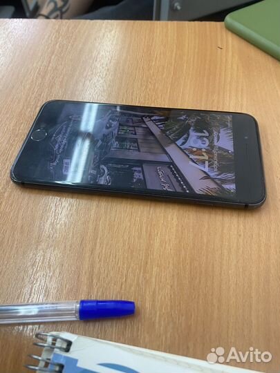 iPhone 8 Plus, 64 ГБ