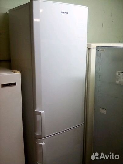 Холодильники на гарантии и с доставкой от