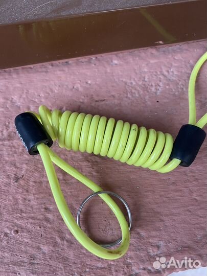 Шнур-напоминалка для замка на тормозной диск мото