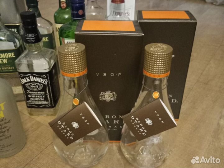 Коллекция бутылок от элитного алкоголя