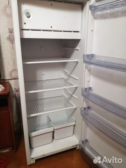 Холодильник бу маленький
