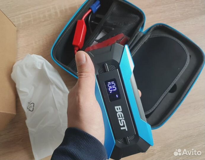 Пусковое зарядное устройство для автомобиля Новое