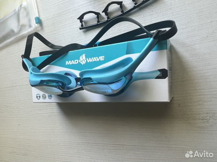 Плавательные очки mad wave