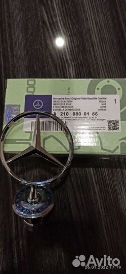 Эмблема mercedes на капот