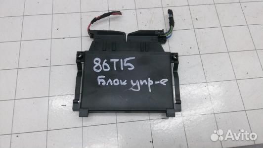 Блок управления mercedes benz C-class W204 (86T15N