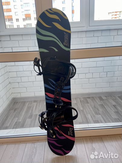 Сноуборд с крепленем Burton