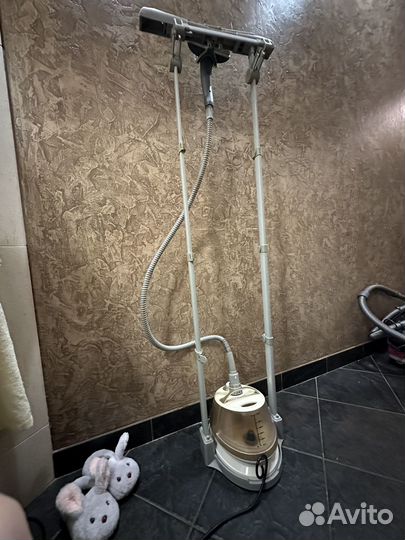 Отпариватель напольный KitFort кт-913, золотистый