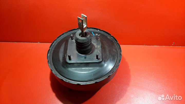 Вакуумный усилитель тормозов Toyota Model-F YR21