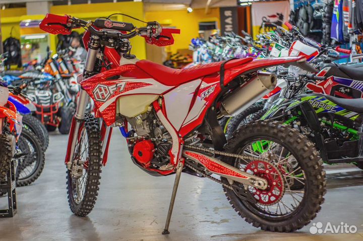 Hasky F7 Racing 182MN 300cc 2023