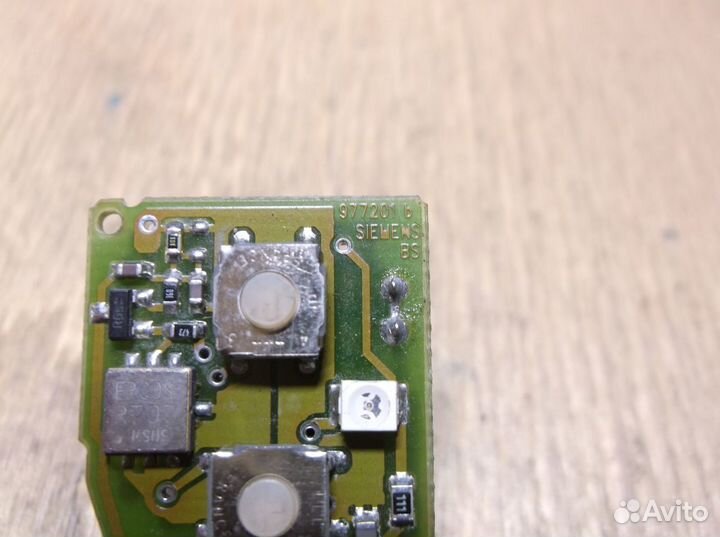 Ford galaxy / seat /VW чип ключ 2 кнопки HU49