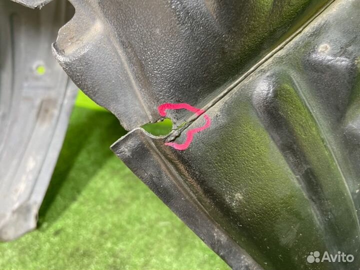 Подкрылок toyota estima ACR30 2azfe 2005 Перед. Прав