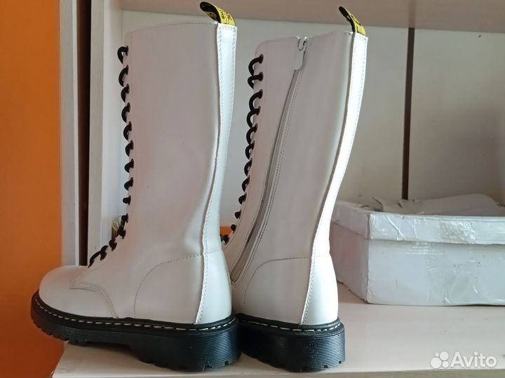 Ботинки осенние