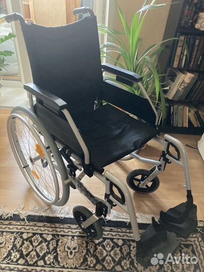 Коляска инвалидная