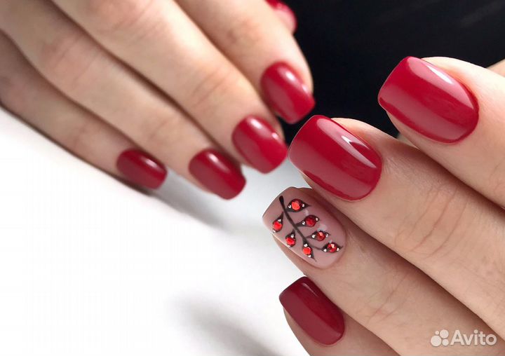 Идеальный маникюр, укрепление ногтей гелем